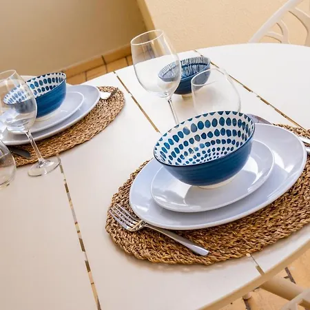 Lägenhet Modern 1br With Pool & Balcony Alvor